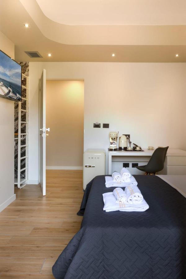 ELEONORE ELEGANT APARTMENT Suite Castelsardo Cagliari Exterior foto