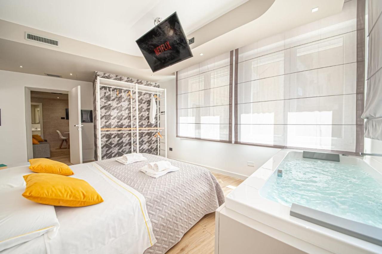 ELEONORE ELEGANT APARTMENT Suite Castelsardo Cagliari Exterior foto