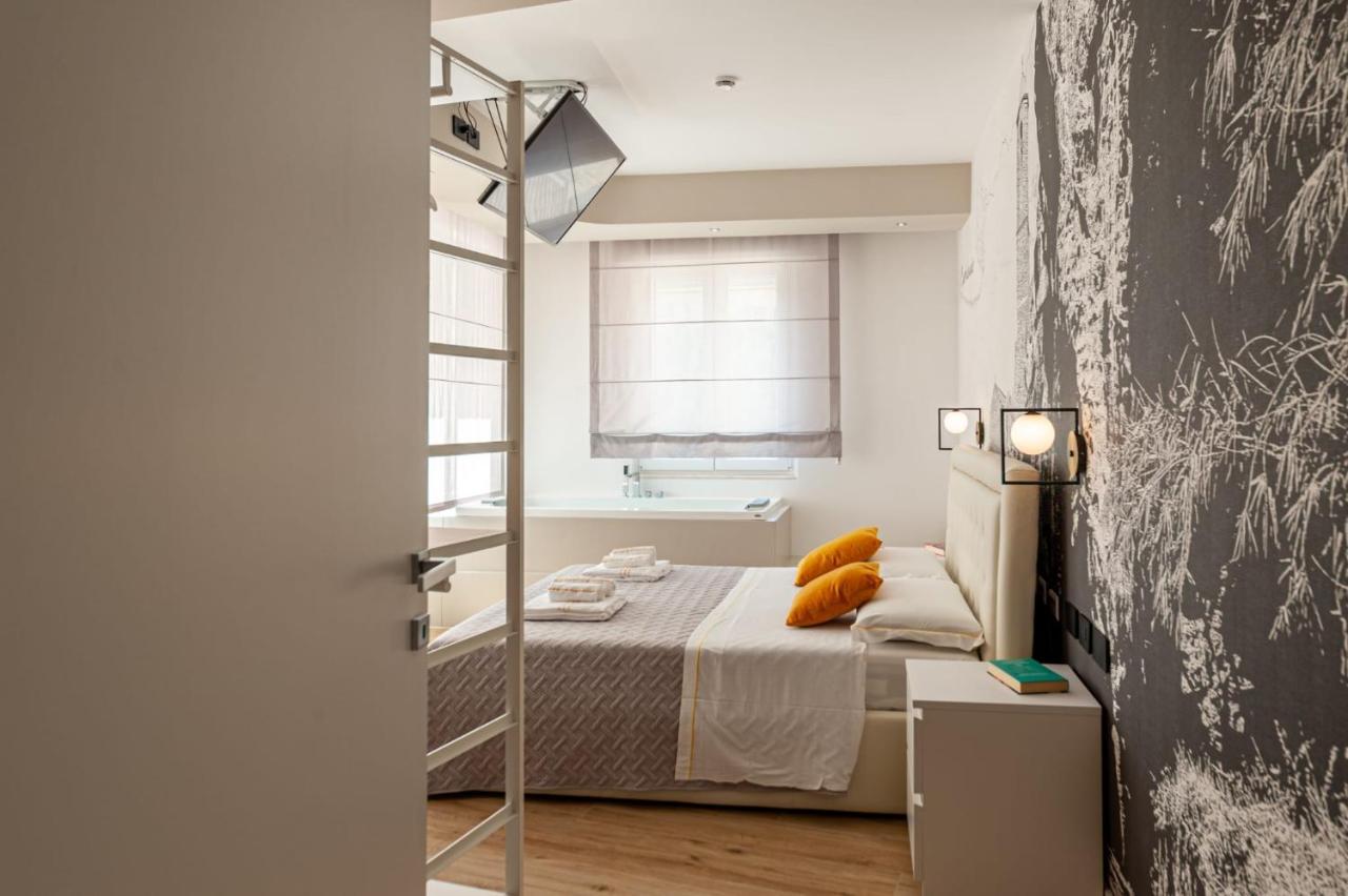 ELEONORE ELEGANT APARTMENT Suite Castelsardo Cagliari Exterior foto