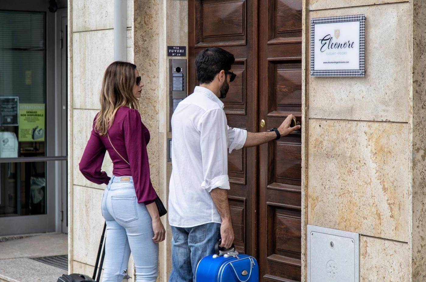 ELEONORE ELEGANT APARTMENT Suite Castelsardo Cagliari Exterior foto